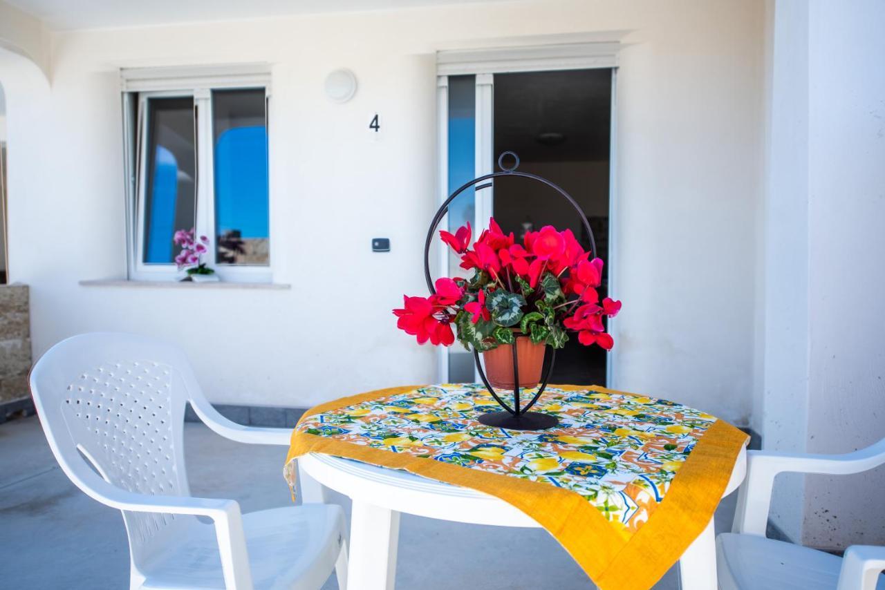 Gallipoli Mancaversa Casa Vacanza Di Erriquez Marco 玛丽娜迪曼卡维萨 外观 照片
