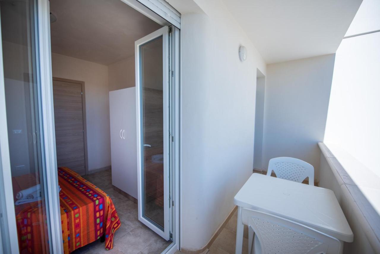 Gallipoli Mancaversa Casa Vacanza Di Erriquez Marco 玛丽娜迪曼卡维萨 外观 照片