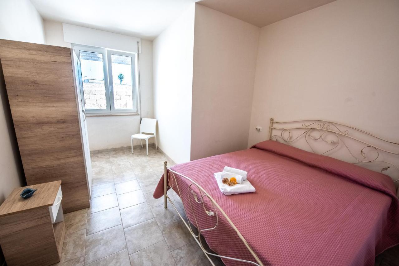 Gallipoli Mancaversa Casa Vacanza Di Erriquez Marco 玛丽娜迪曼卡维萨 外观 照片