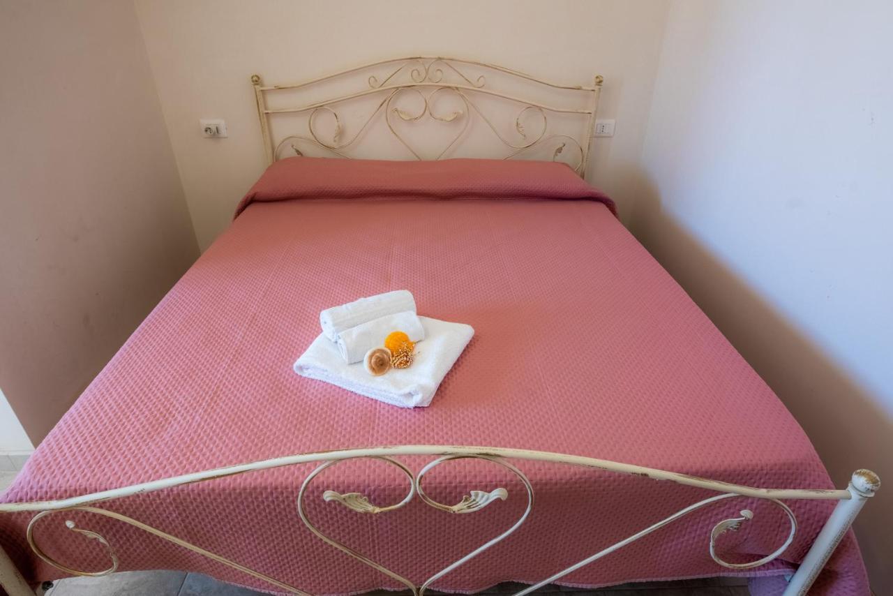 Gallipoli Mancaversa Casa Vacanza Di Erriquez Marco 玛丽娜迪曼卡维萨 外观 照片